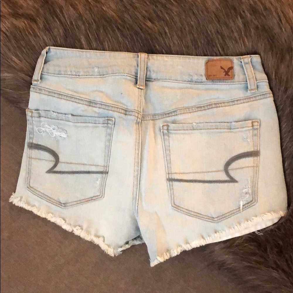 AE High Rise Shortie Distressed Shorts - Picture 4 of 6